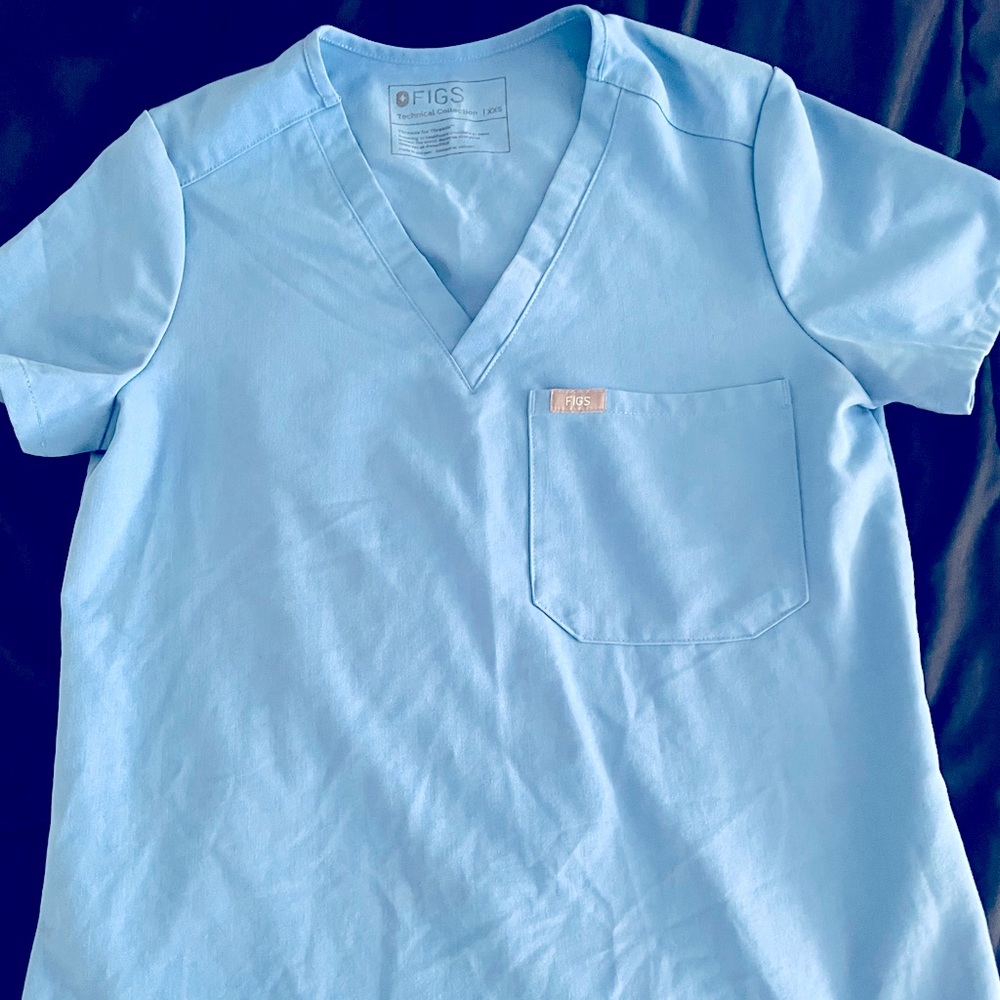 FIGS Scrub Top-Ceil Blue